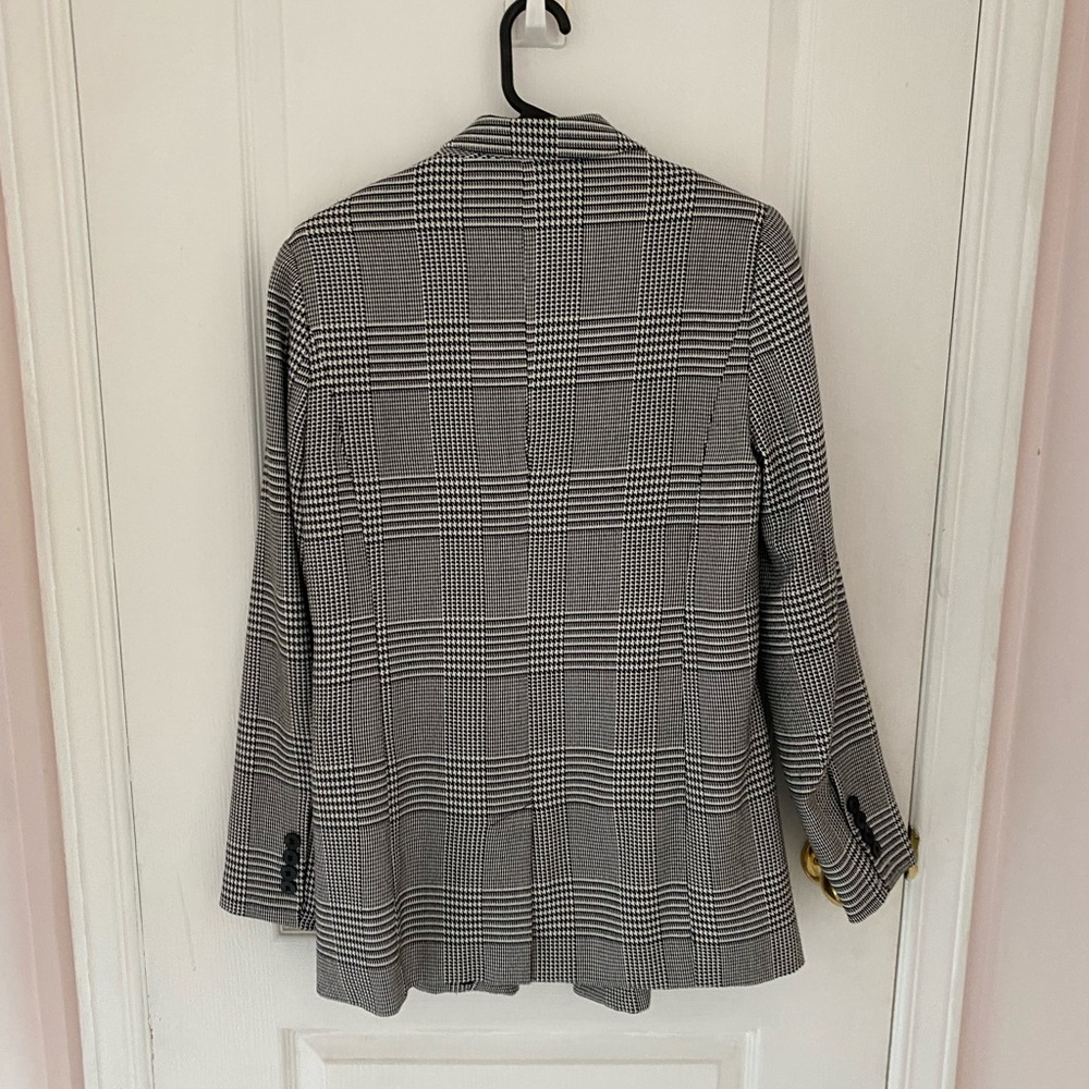 Forever 21 Black and White Houndstooth Blazer - Picture 2 of 11